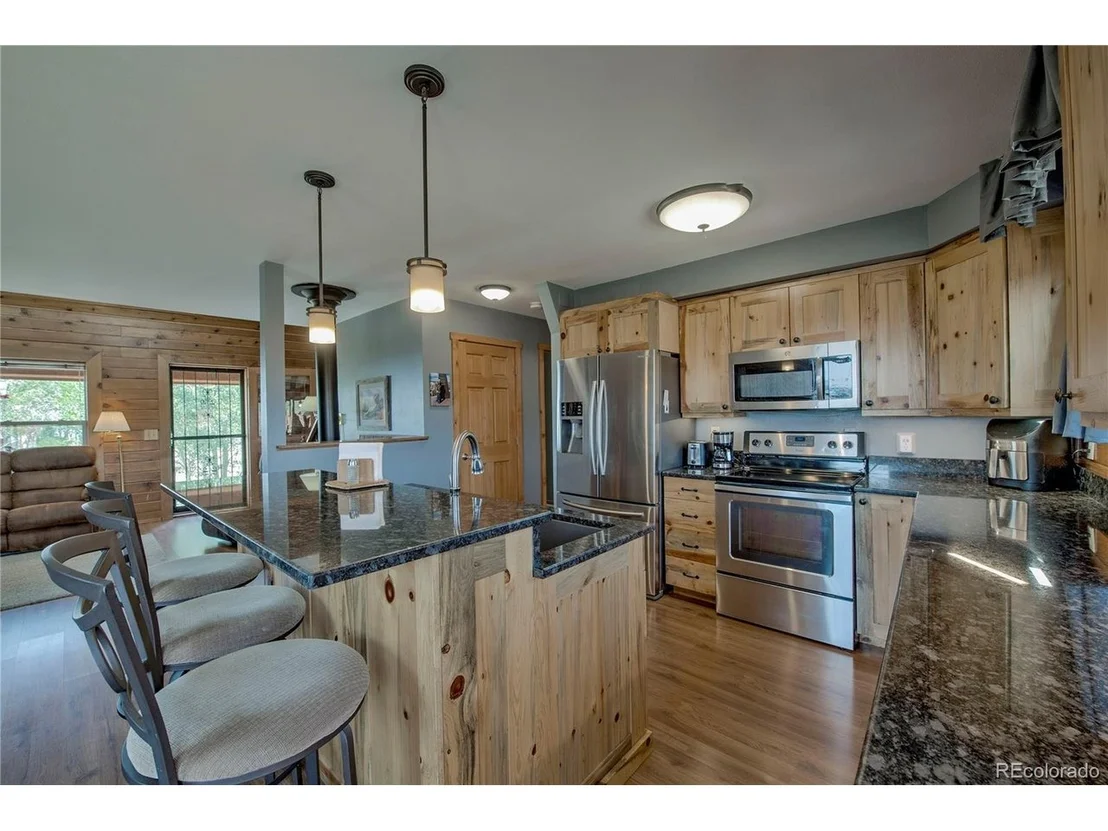 Photo of 653 Vine Rd
