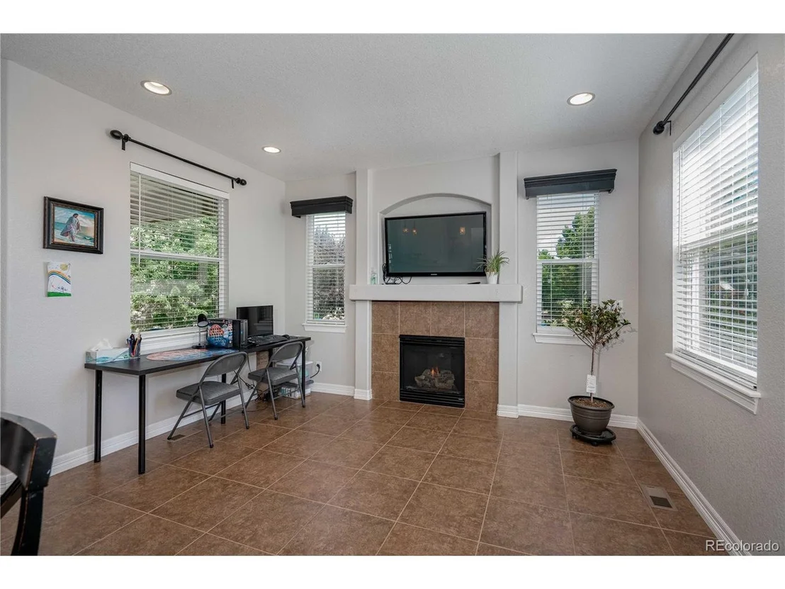 Photo of 10062 Deerfield St