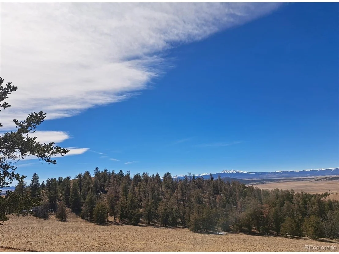 Photo of 369 Summit Rd