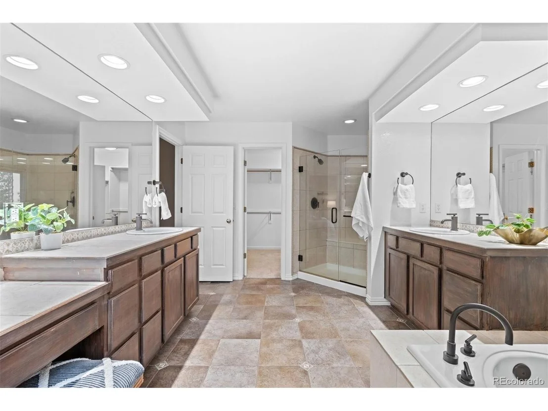Photo of 3396 White Bark Pne