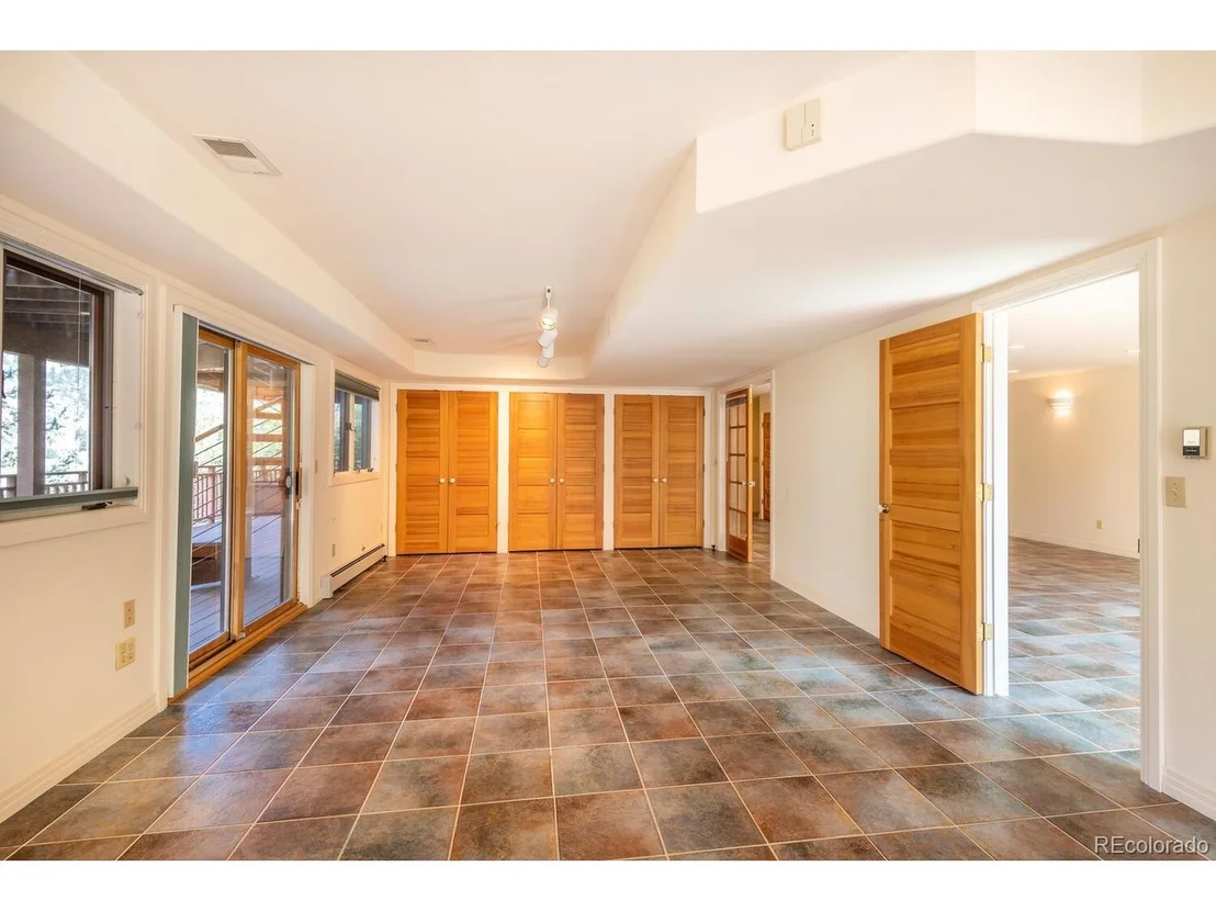 Photo of 177 Boulder View Ln