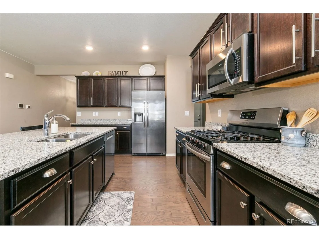 Photo of 335 Jay Ave