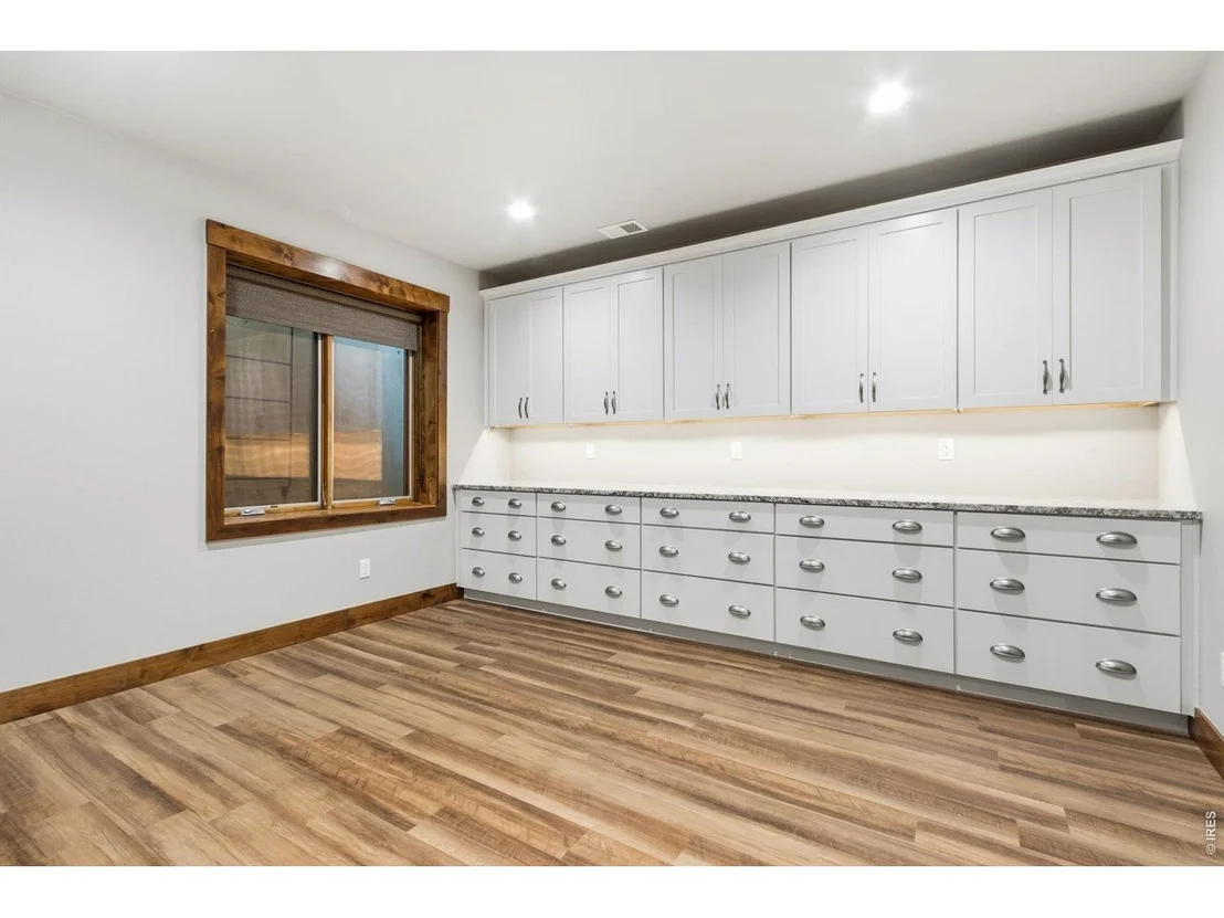 Photo of 5241 Hialeah Dr