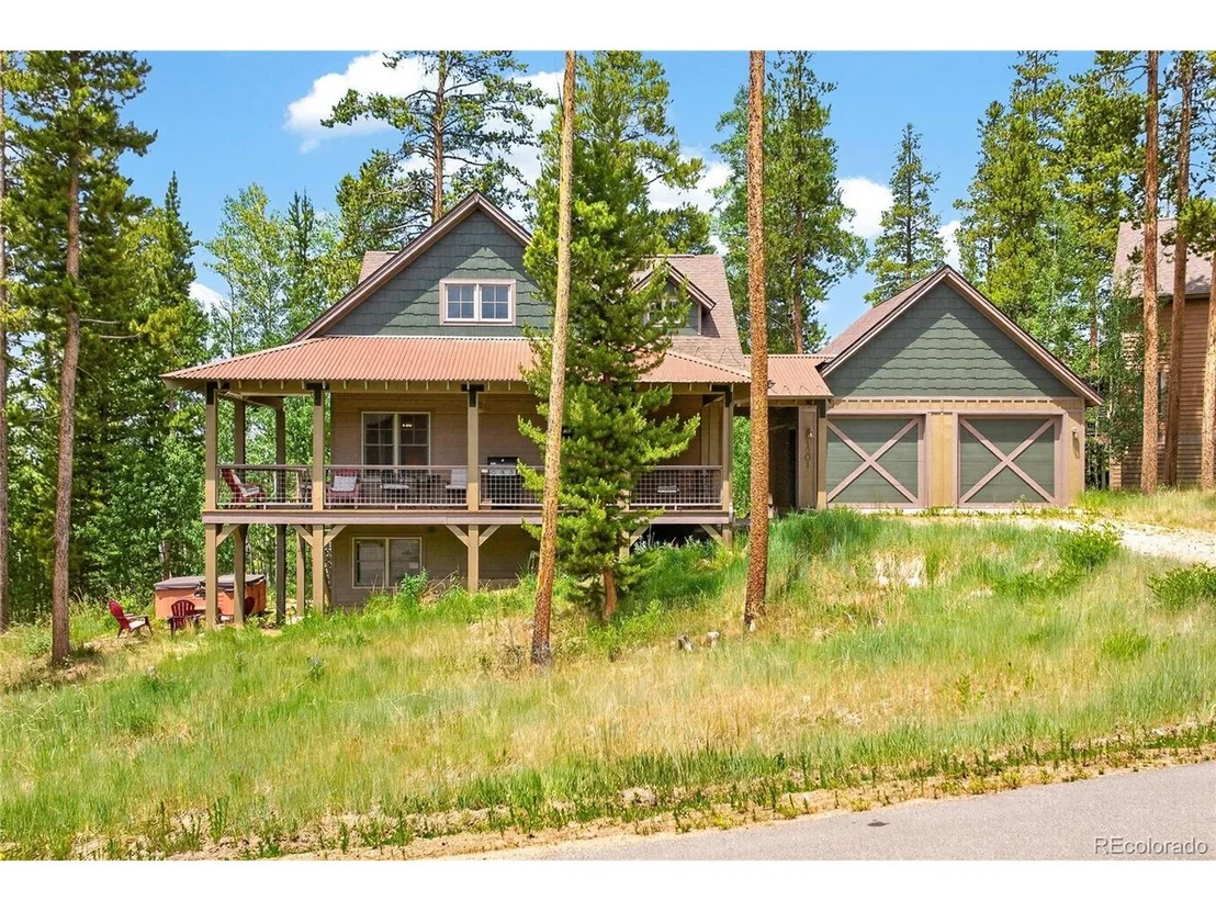 Photo of 1201 Rendezvous Rd