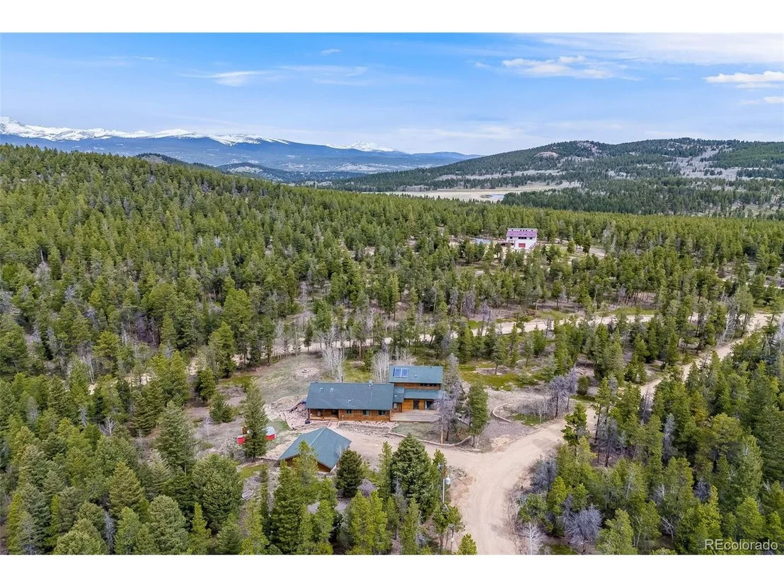 Photo of 1002 County Road 99