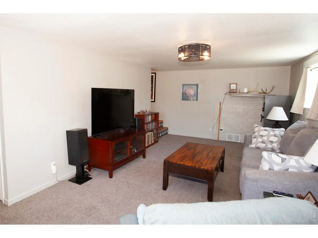 Photo of 324 N 3rd Ave
