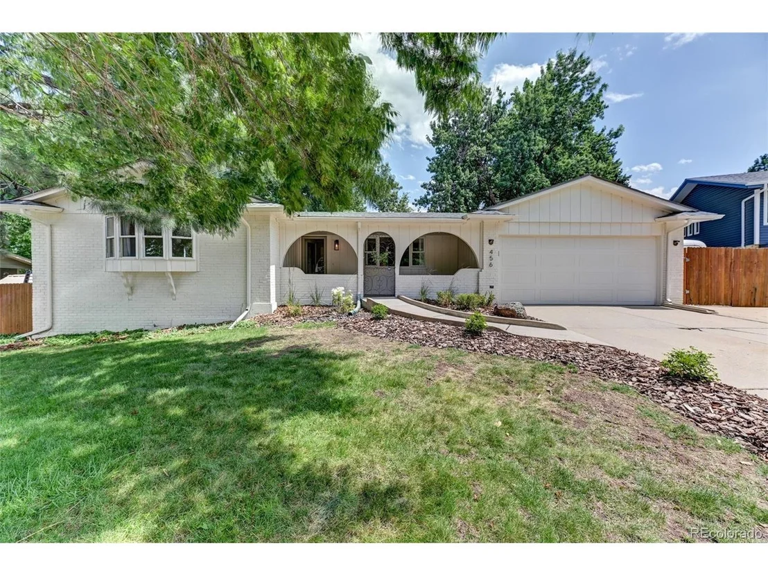 Photo of 456 Eldridge Ct