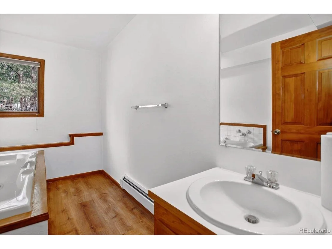 Photo of 1539 Bluebird Dr