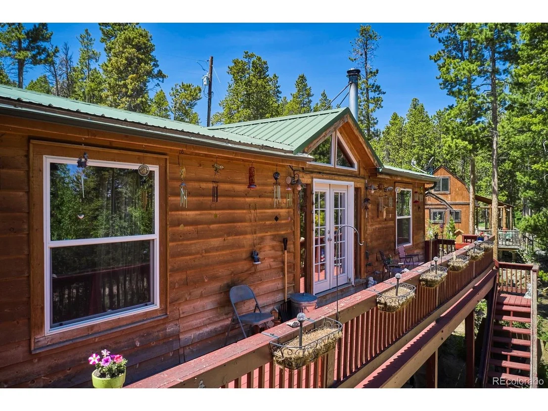 Photo of 603 Mountain View Dr