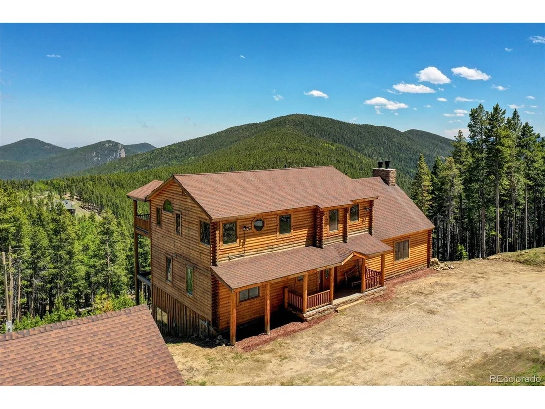 Photo of 449 Squaw Mountain Trl