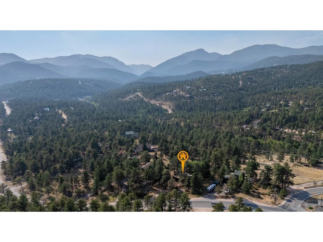 Photo of 32048 Highway 72