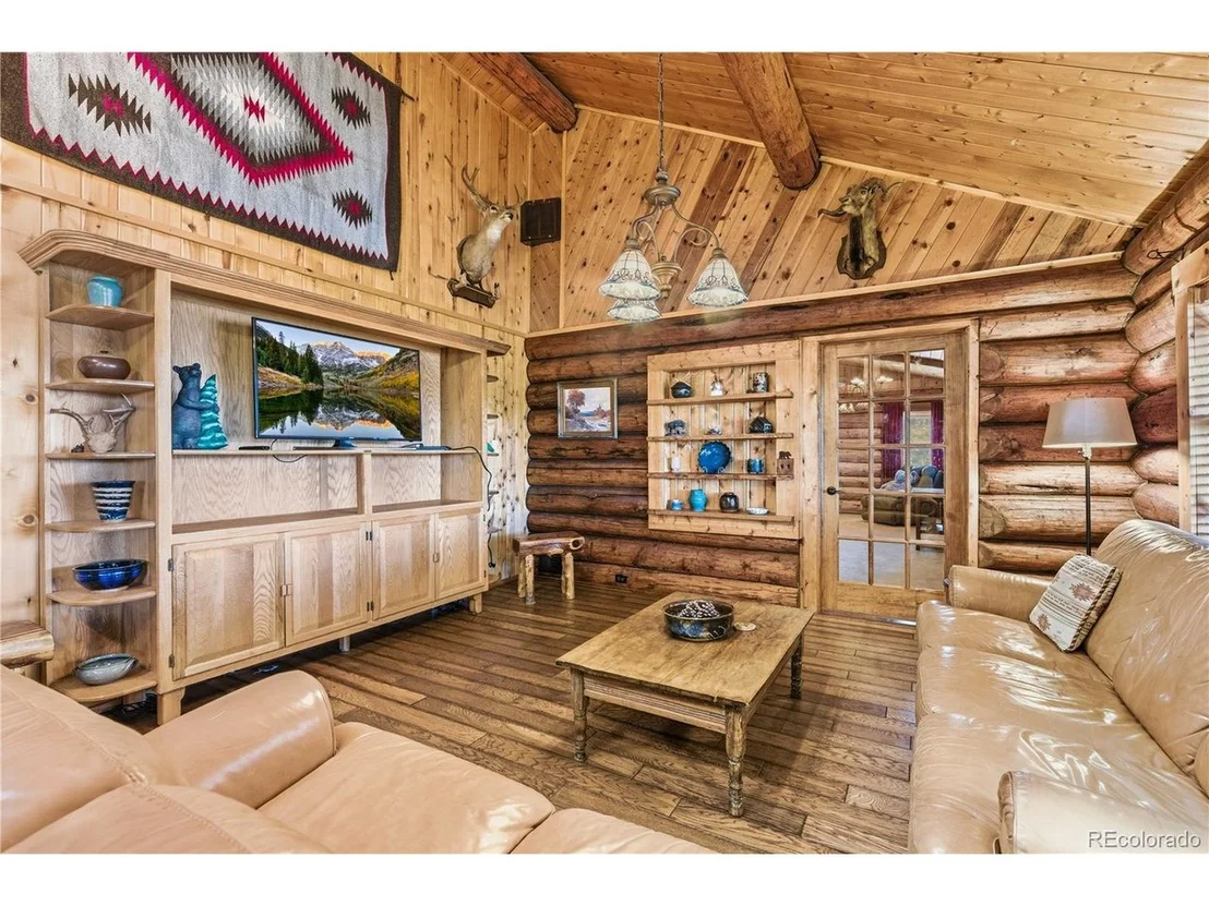 Photo of 1806 Wagon Wheel Rd