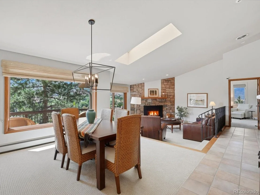 Photo of 5961 Crestbrook Dr