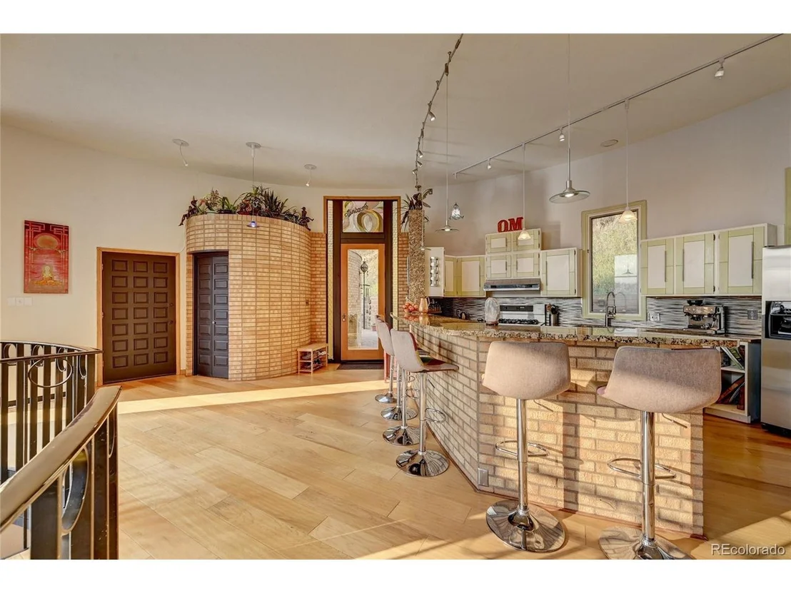 Photo of 218 Anemone Dr