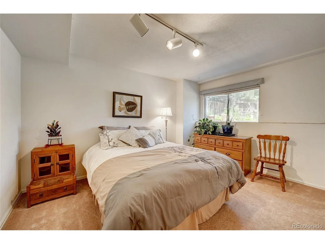 Photo of 7072 Palisade Dr