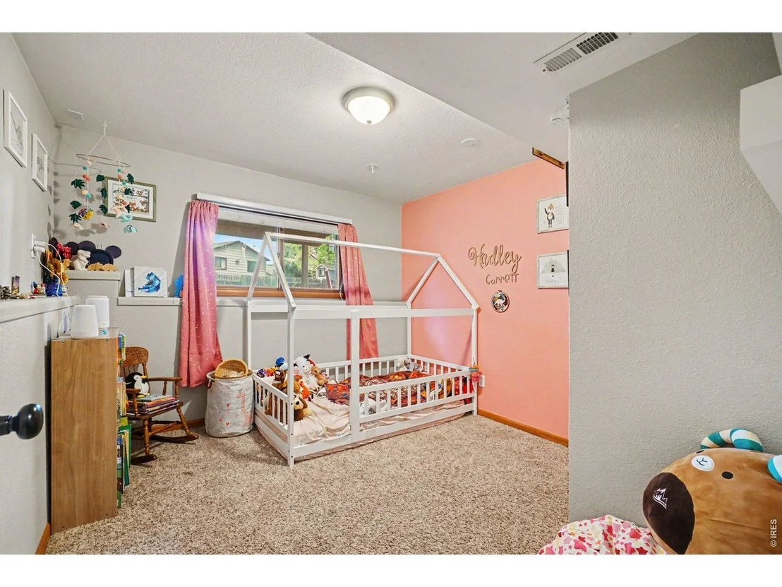 Photo of 3919 Logan Dr