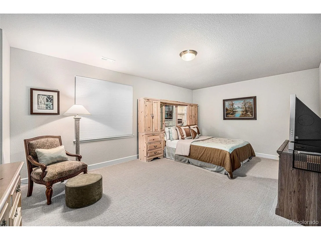 Photo of 8661 Zircon Way