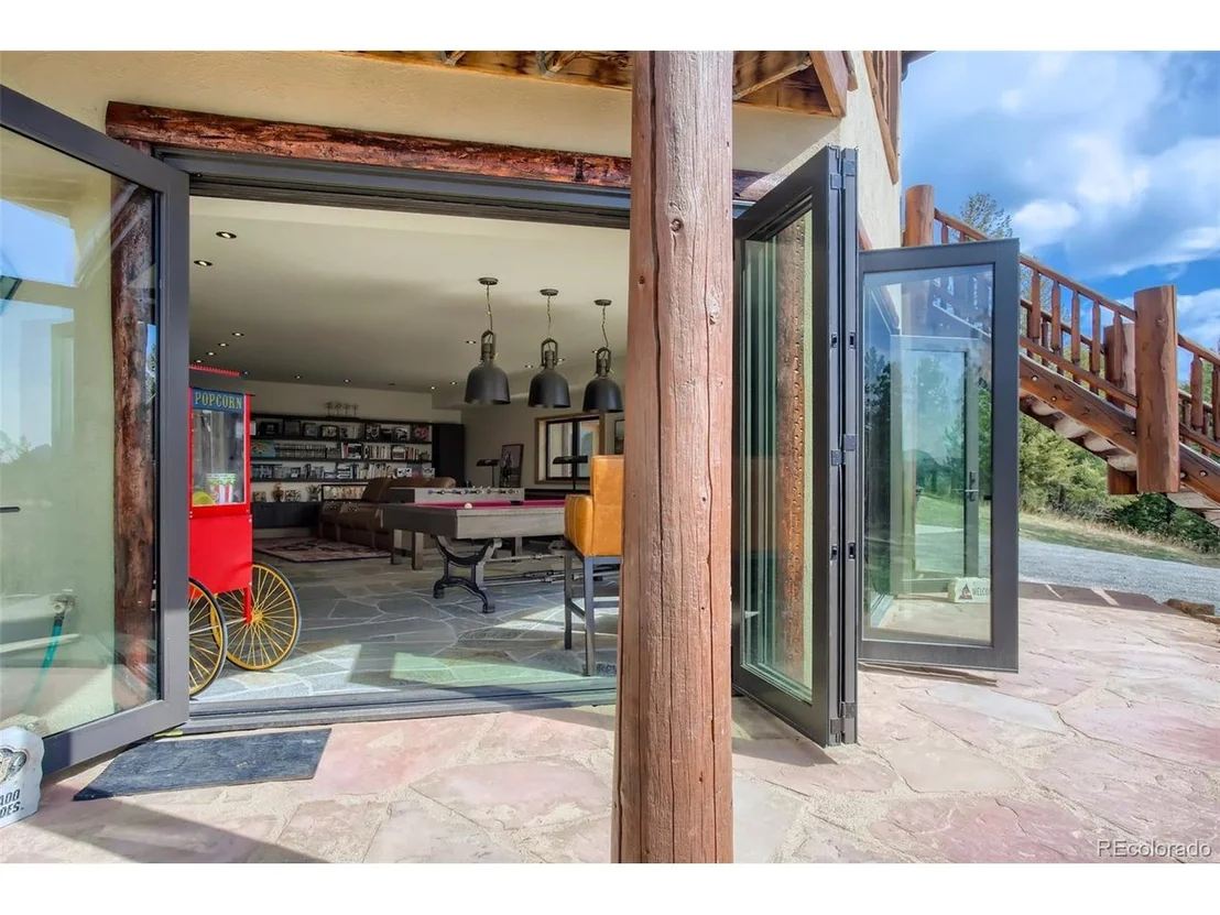 Photo of 8552 Flagstaff Rd