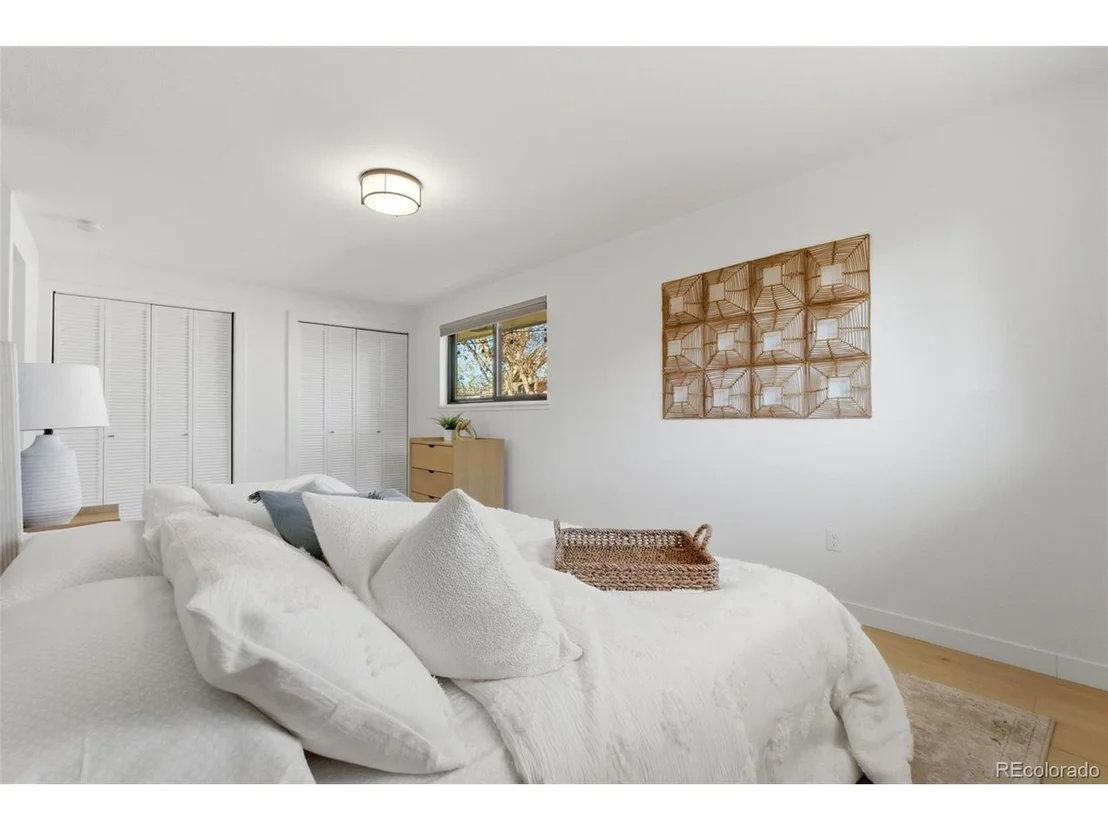 Photo of 46 Princeton Cir