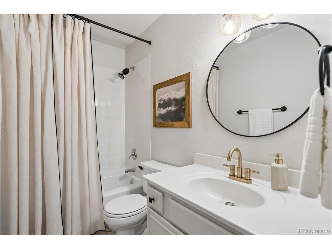 Photo of 38 Pinon Rd