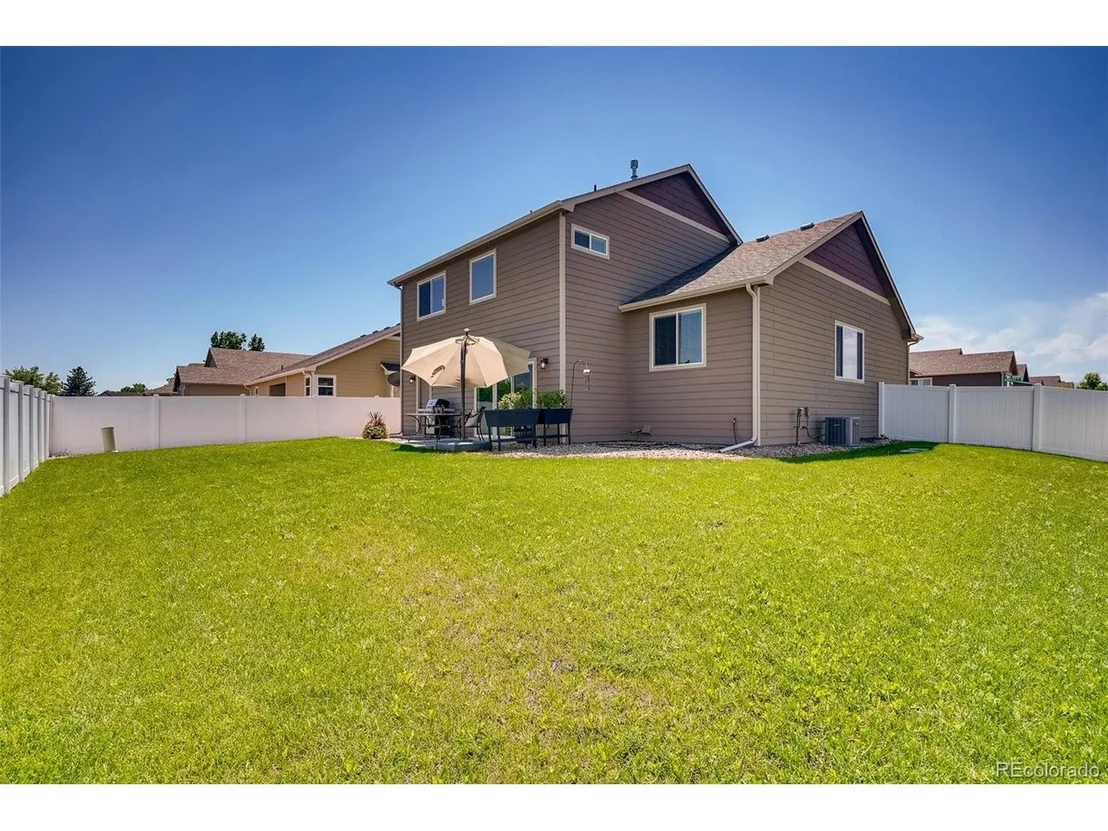 Photo of 3338 Auklet Dr