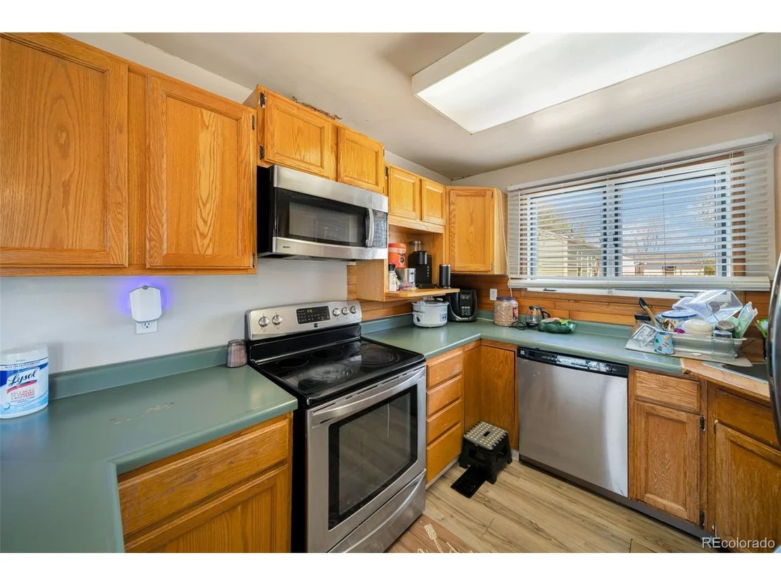 Photo of 403 Western Ave
