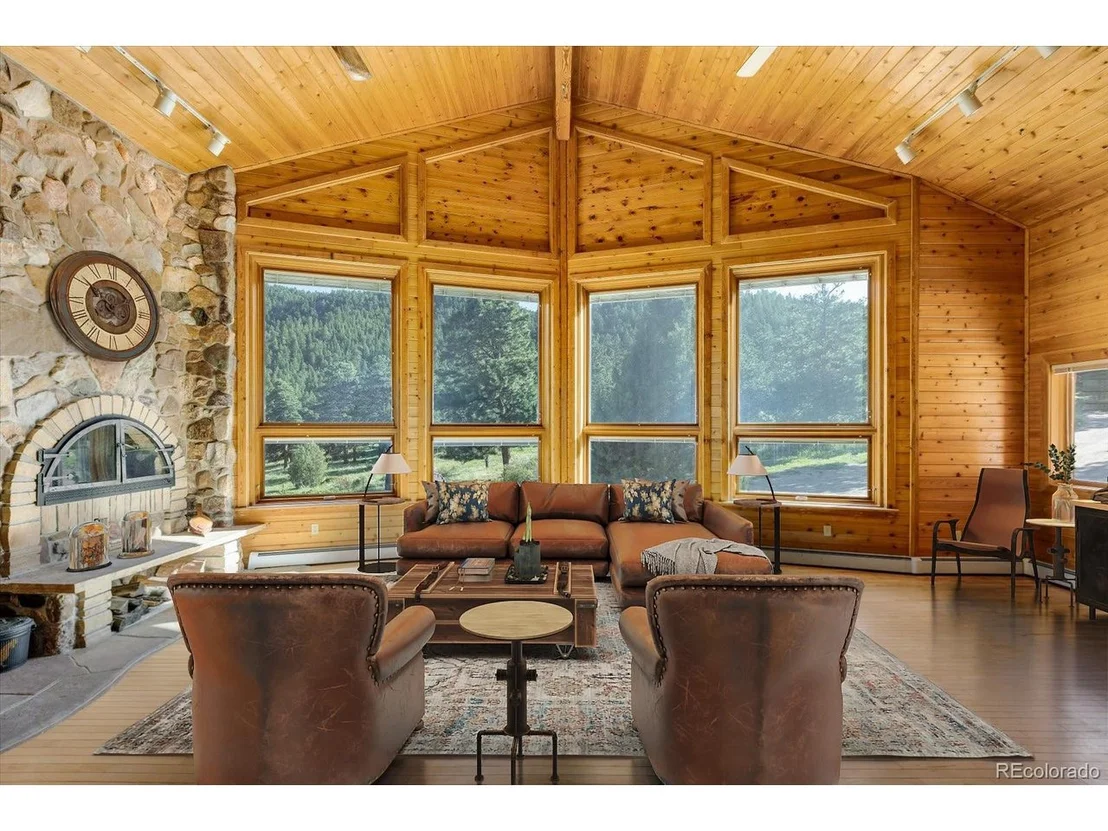 Photo of 283 Chute Rd