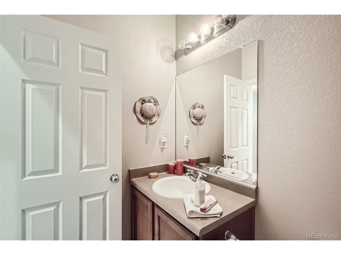Photo of 608 Botley Dr