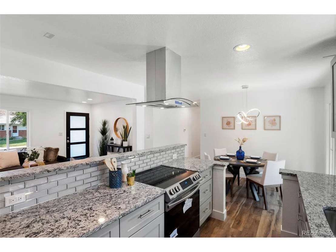 Photo of 2225 Floral Dr