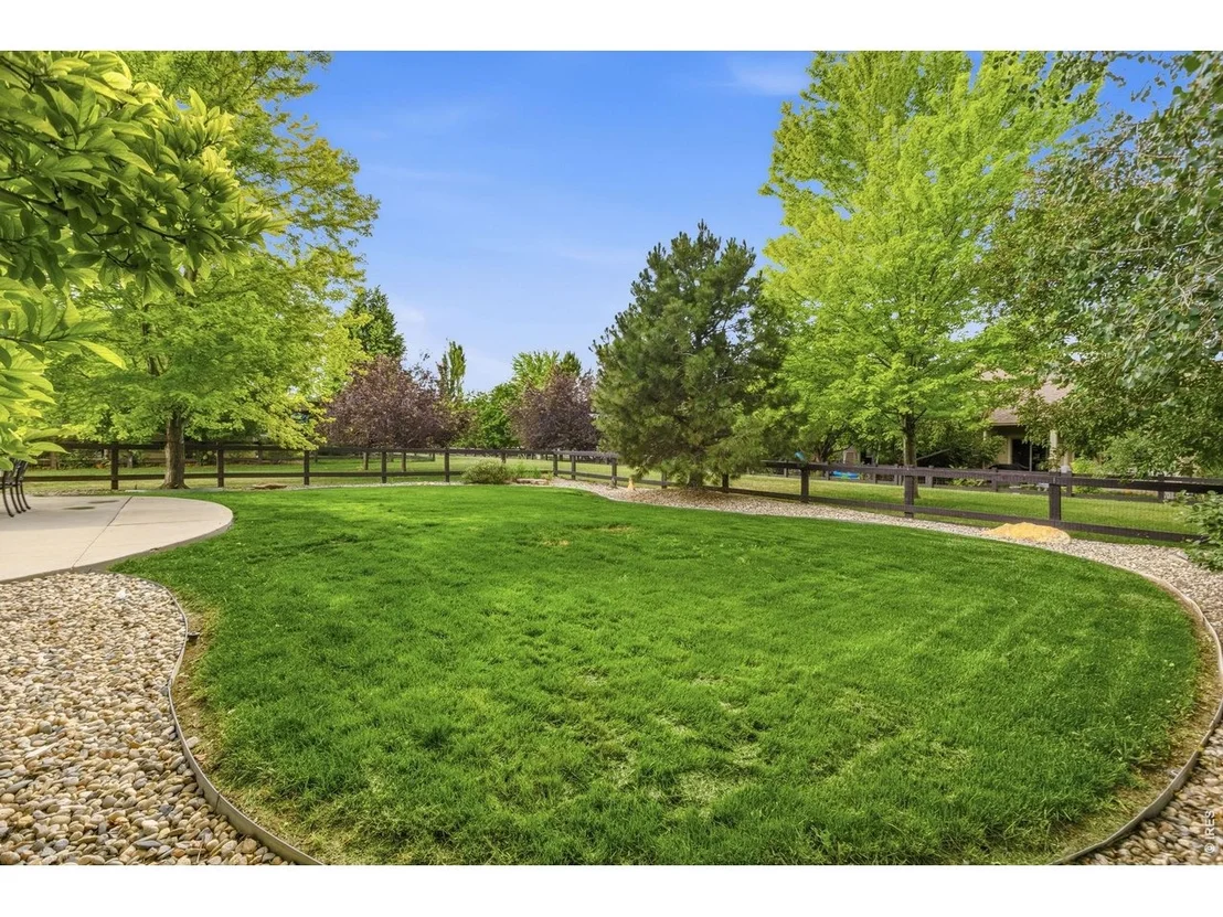 Photo of 6515 Aberdour Cir