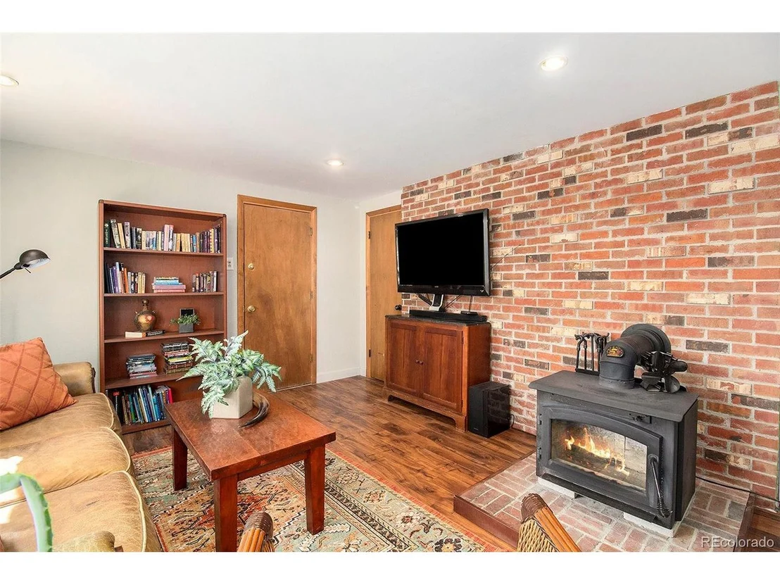 Photo of 8890 W 73rd Pl