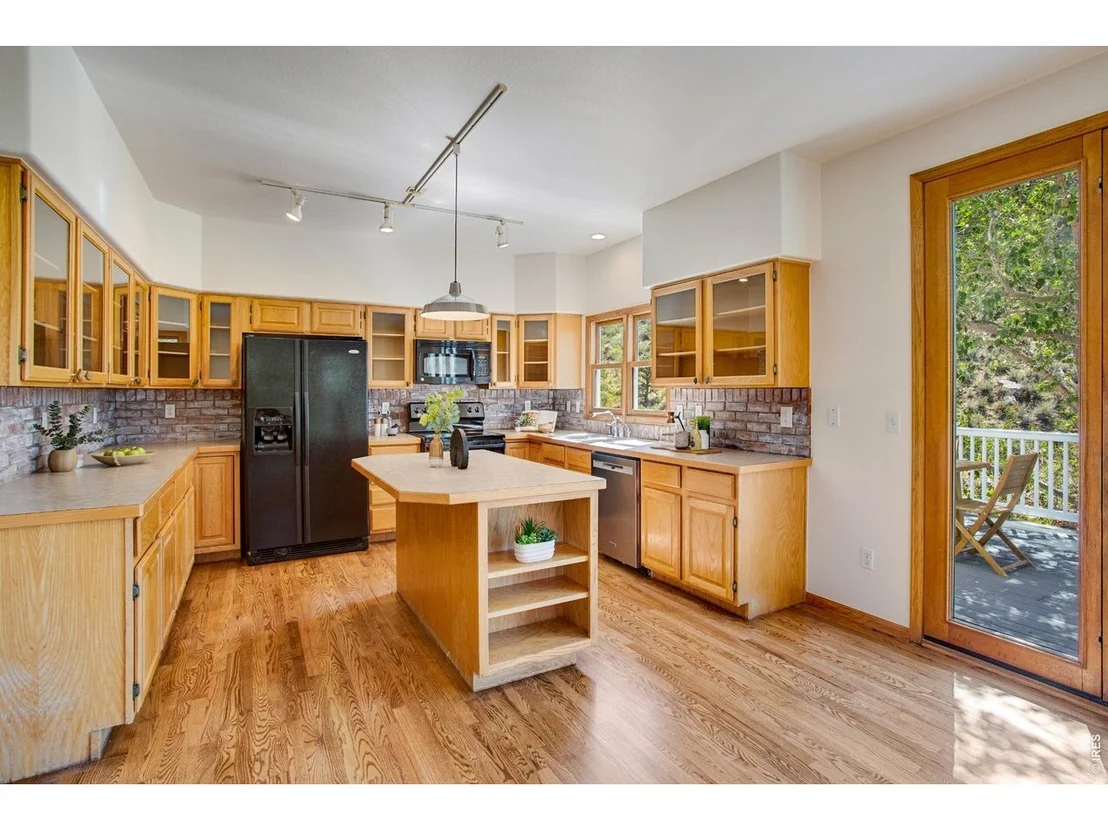 Photo of 9 Eagle Nest Ln