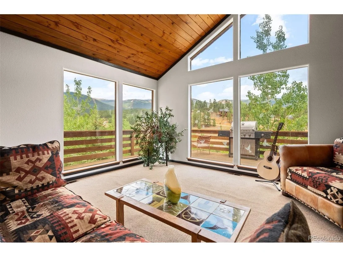 Photo of 1682 Clark Rd
