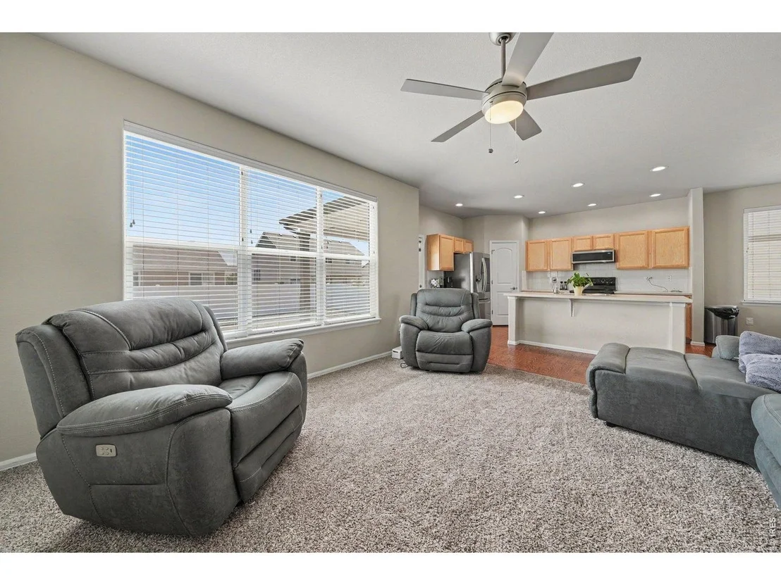 Photo of 961 Ashbrook Dr