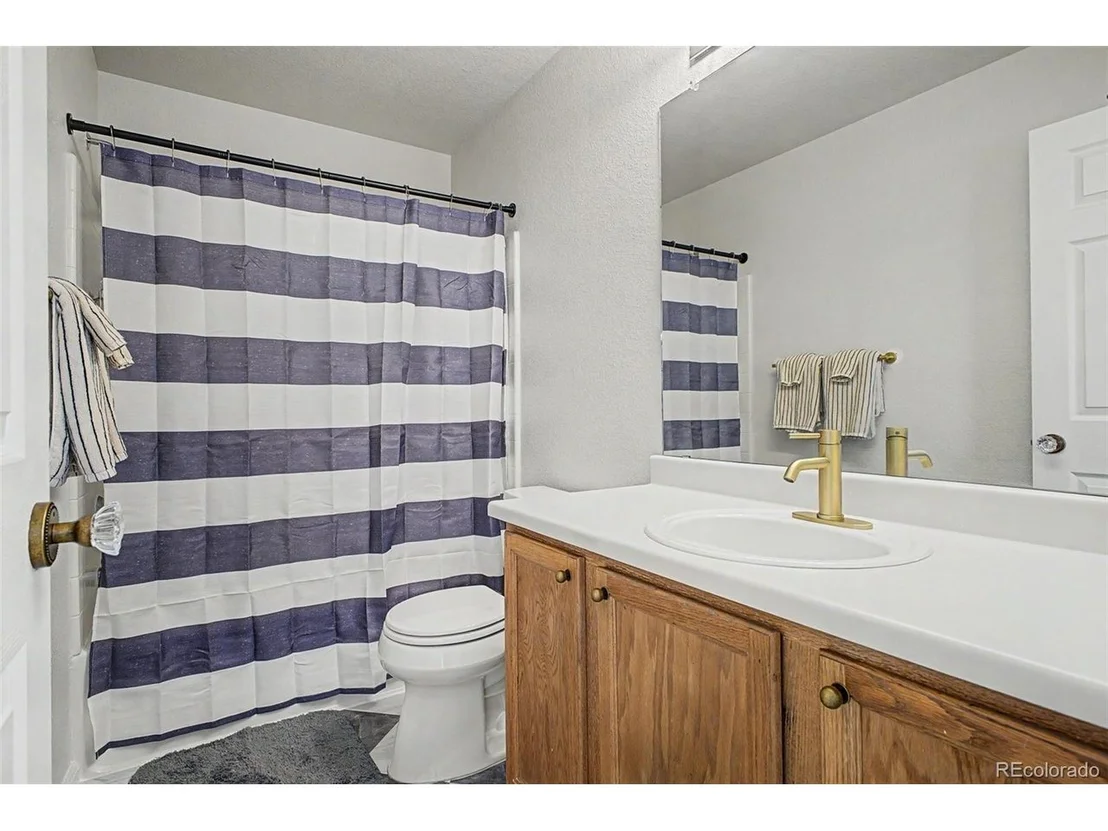 Photo of 11785 Zenobia Loop