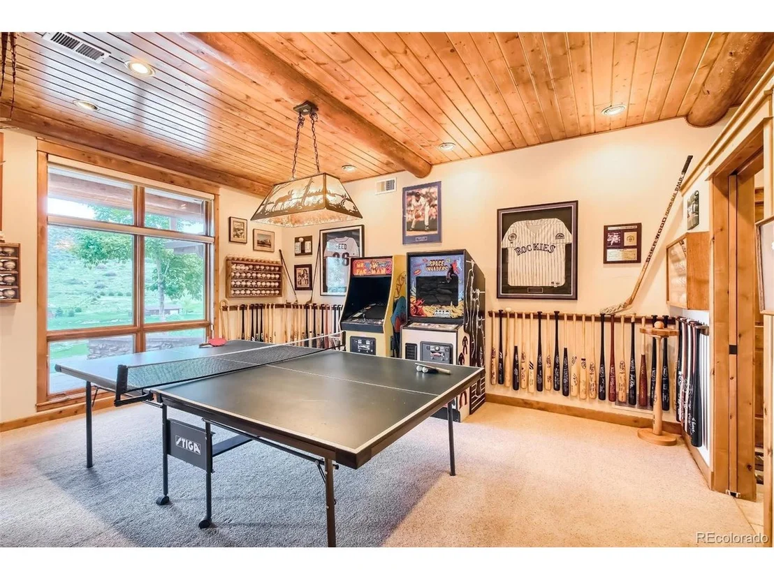 Photo of 5335 Pine Ridge Rd