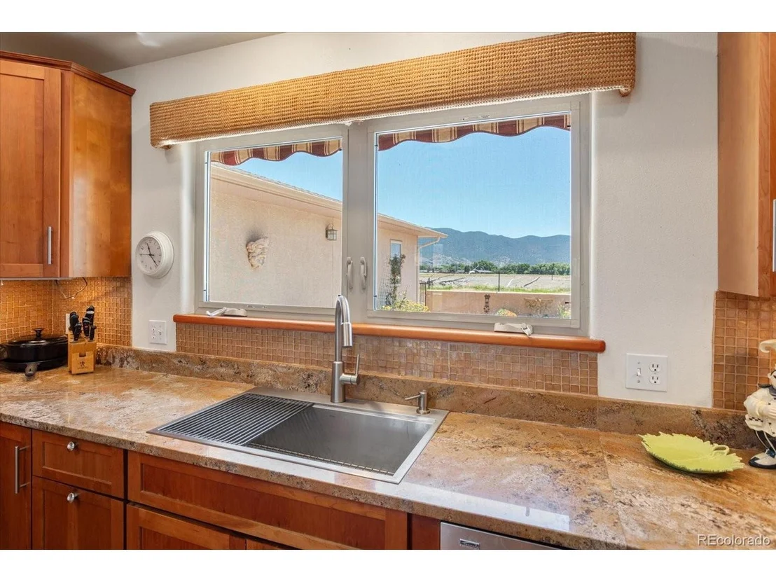 Photo of 7610 Meadowlark Ln