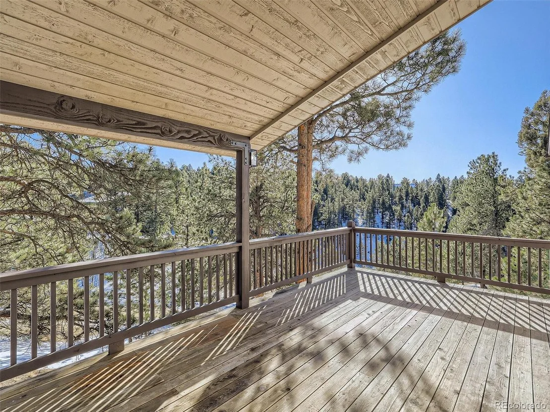 Photo of 79 Lakewood Cir