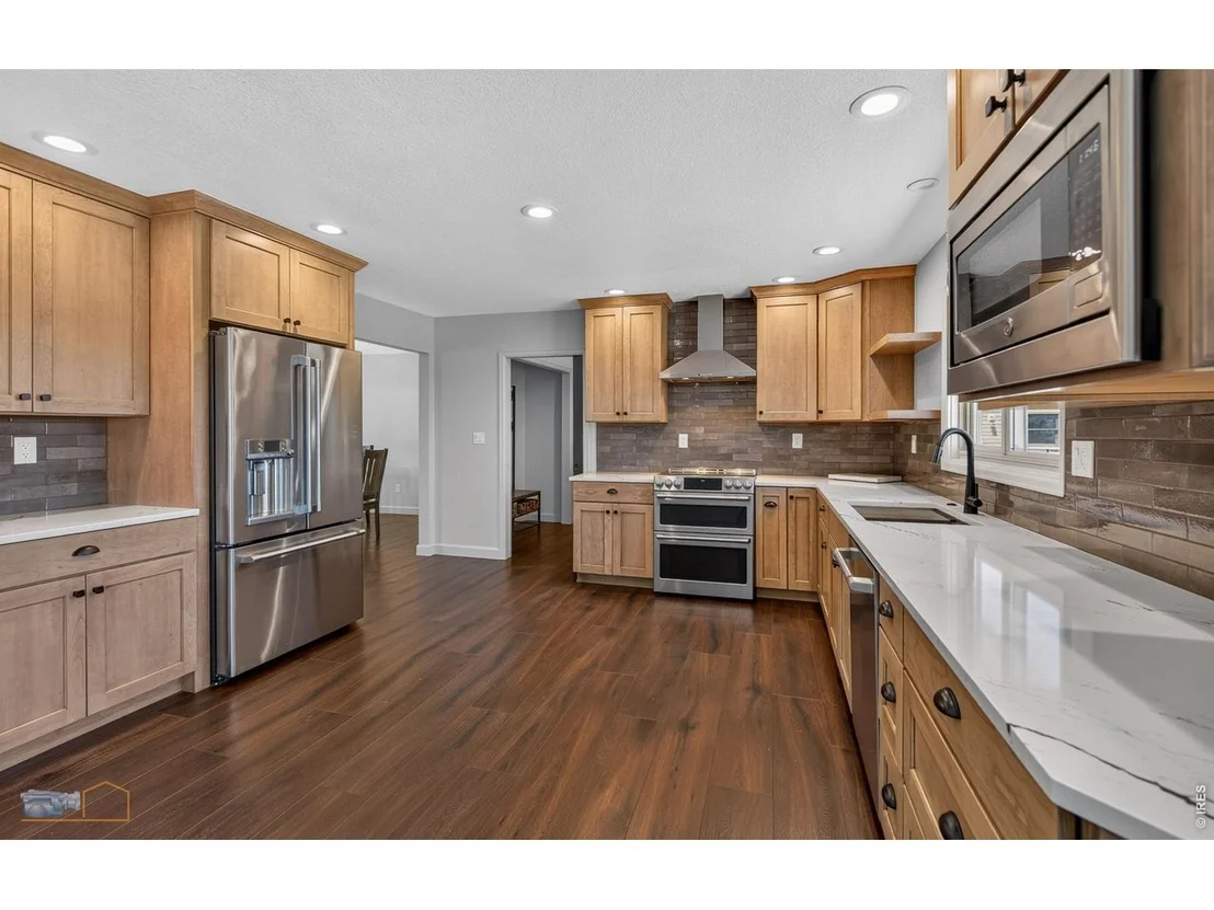 Photo of 3000 Martingale Dr