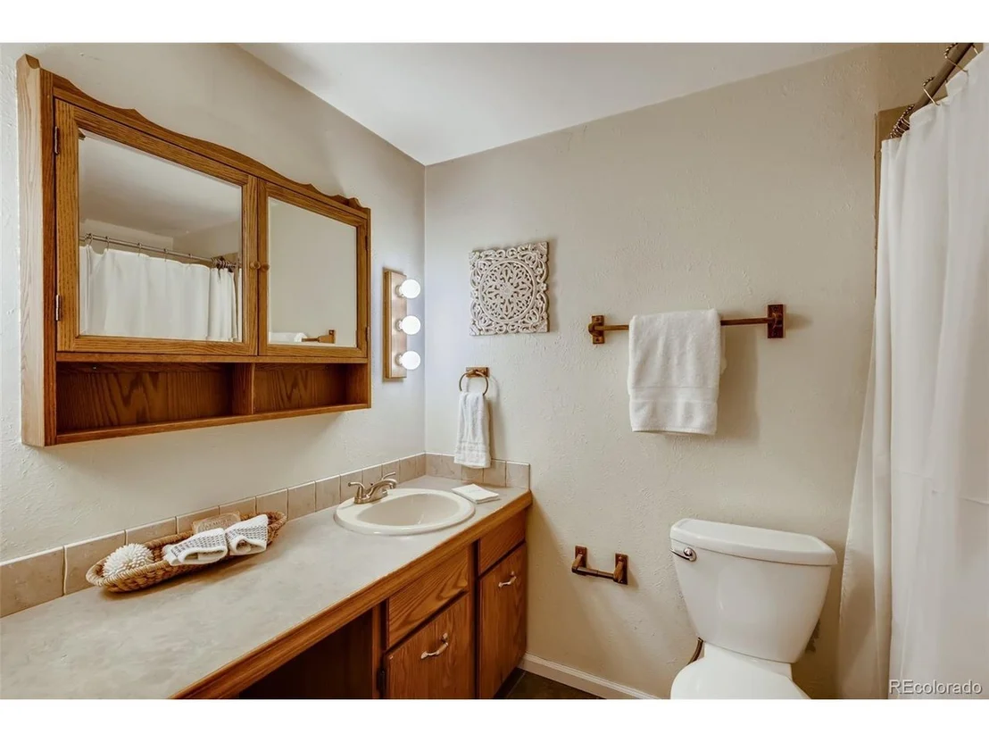 Photo of 1253 Brookfield Dr
