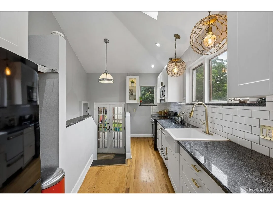 Photo of 1400 Elm St