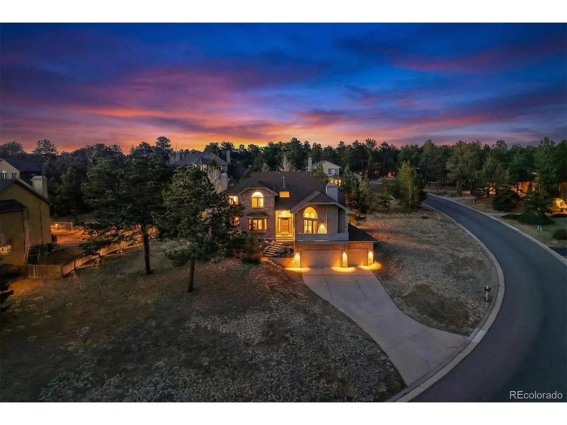 Photo of 25924 Gateway Dr