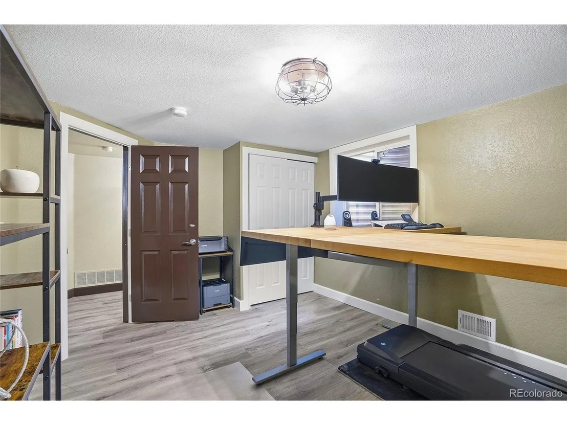 Photo of 5168 Silver Feather Cir