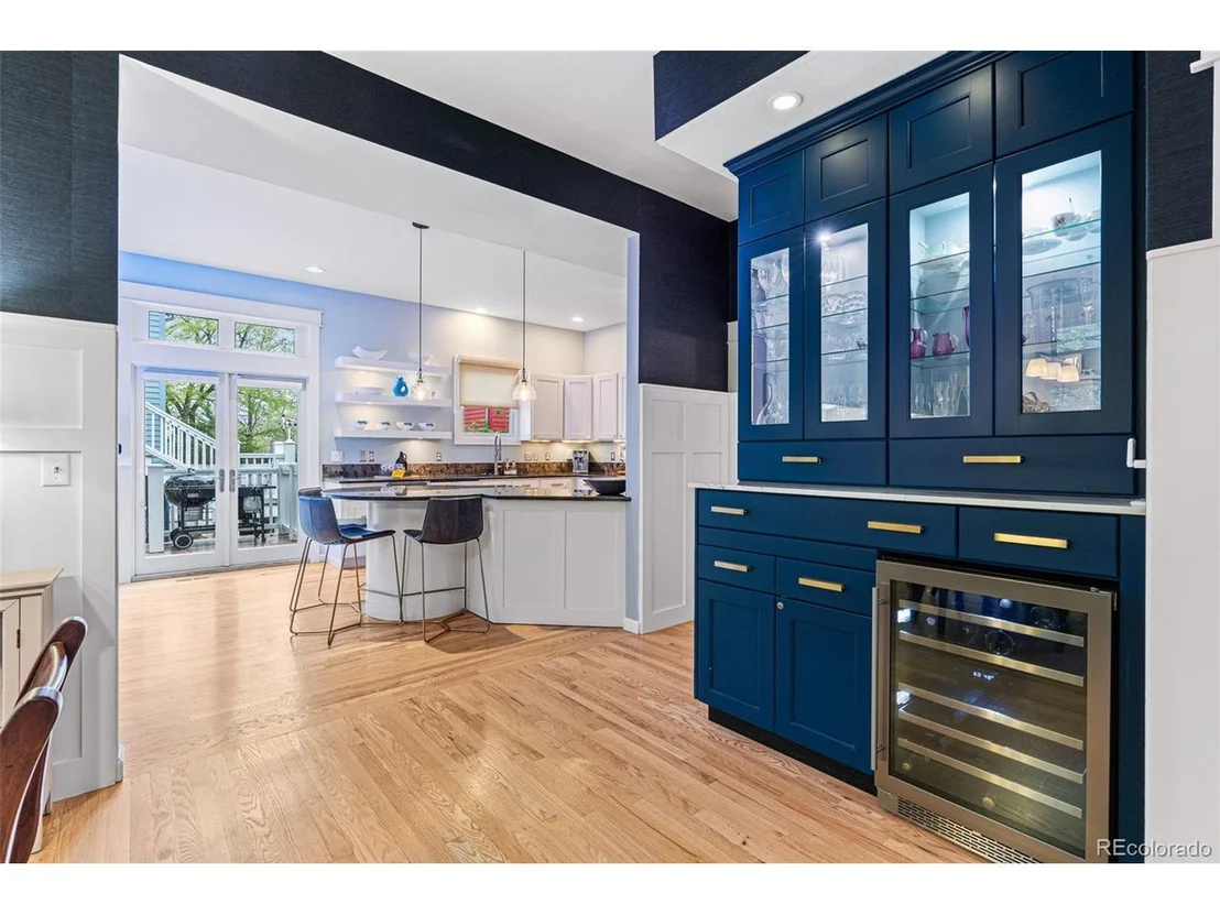 Photo of 1004 Katy Ln