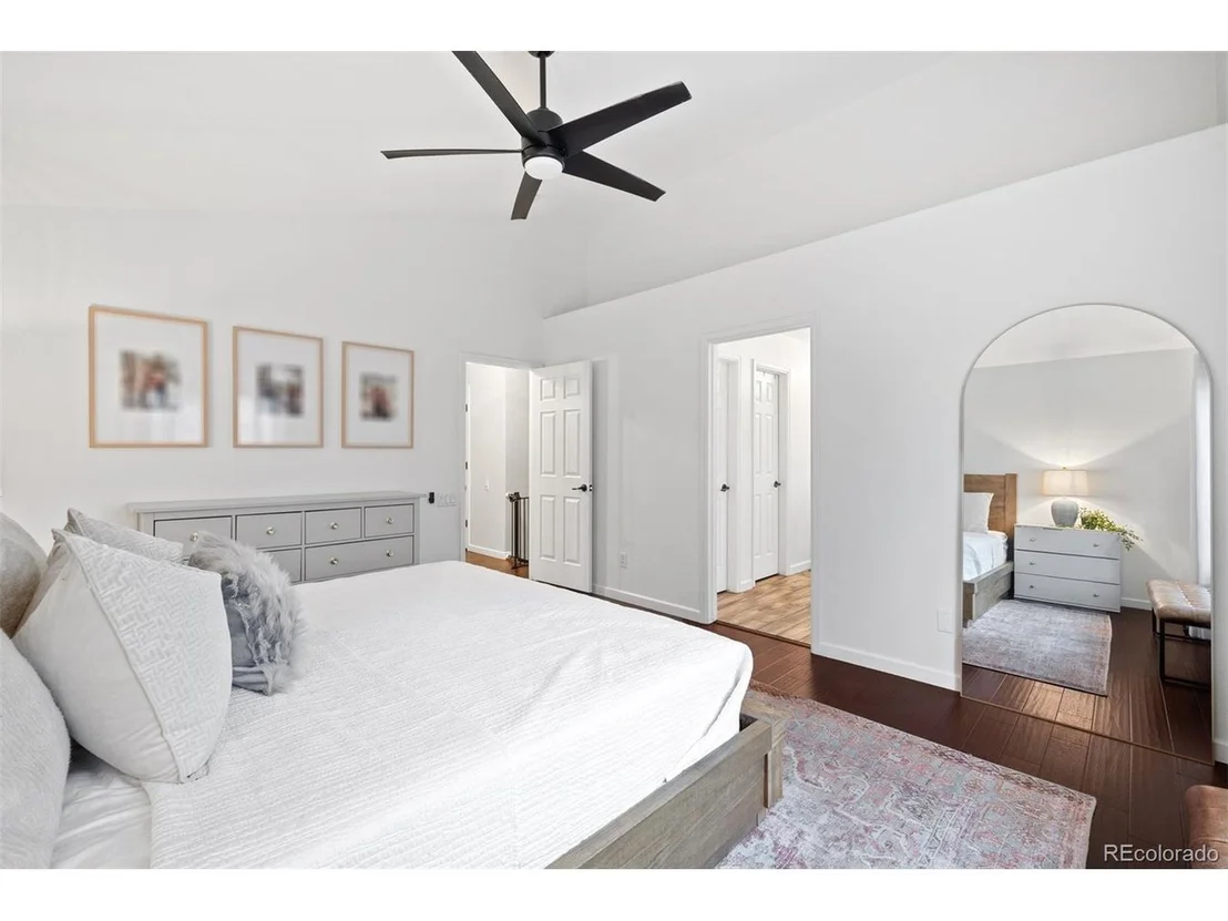 Photo of 2922 White Oak Trl