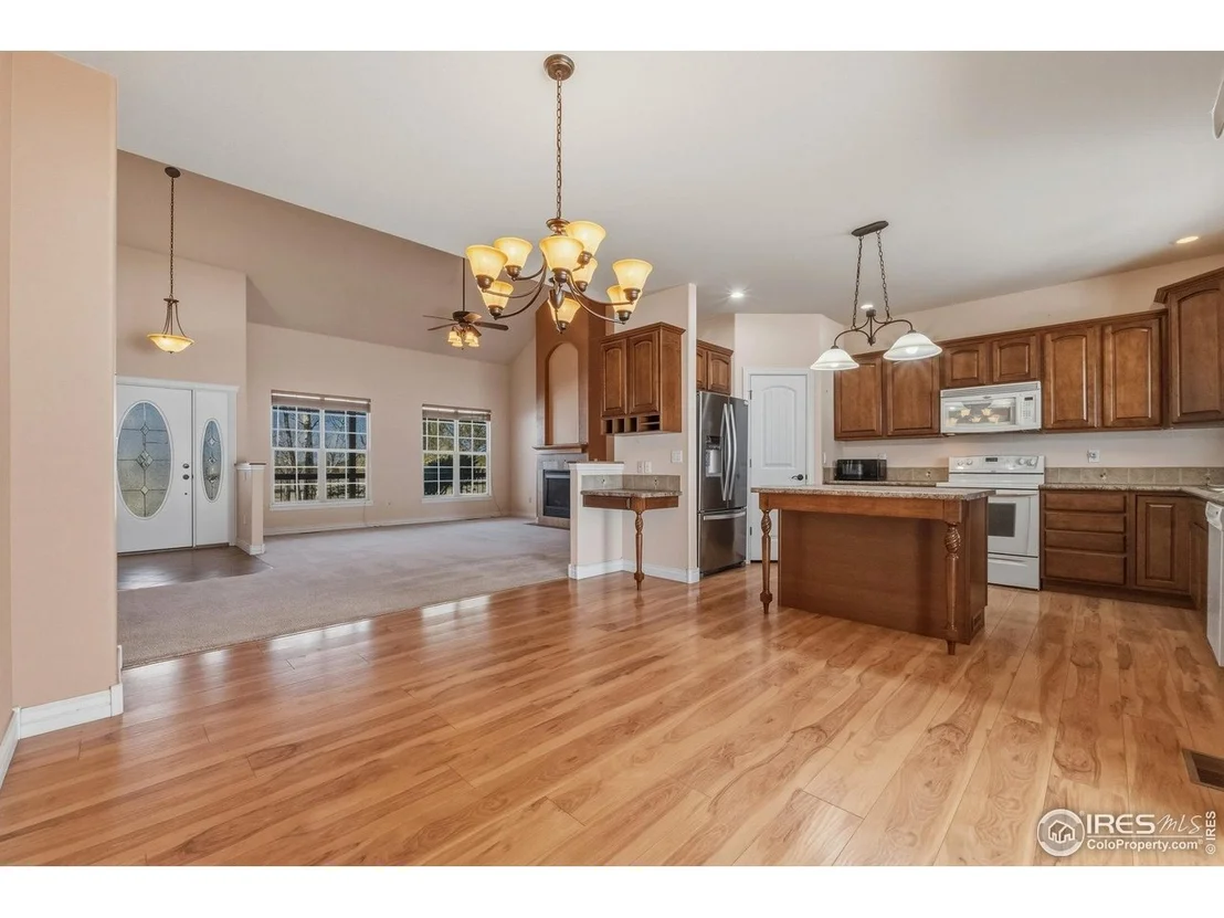 Photo of 15 Trailside Dr