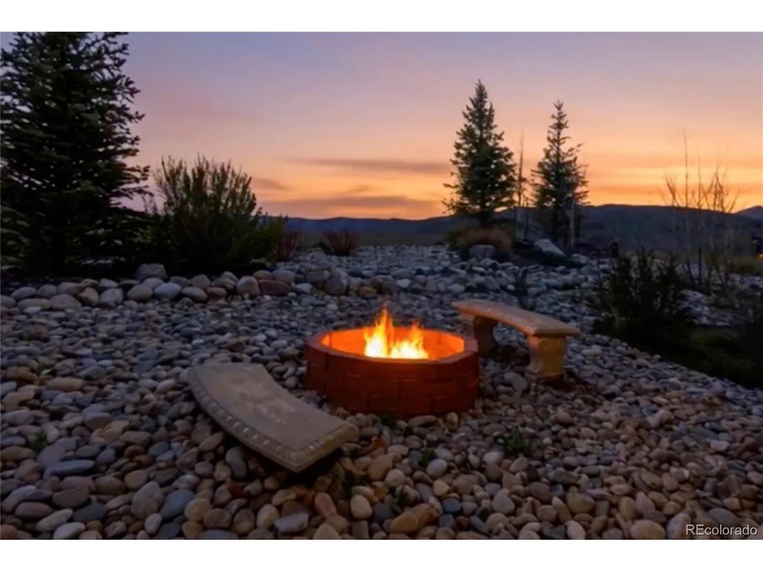Photo of 724 Saddle Ridge Cir