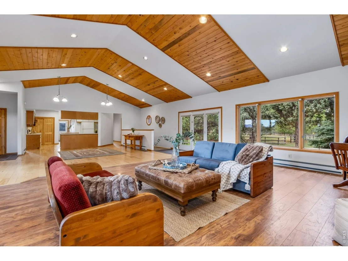 Photo of 400 Gait Cir