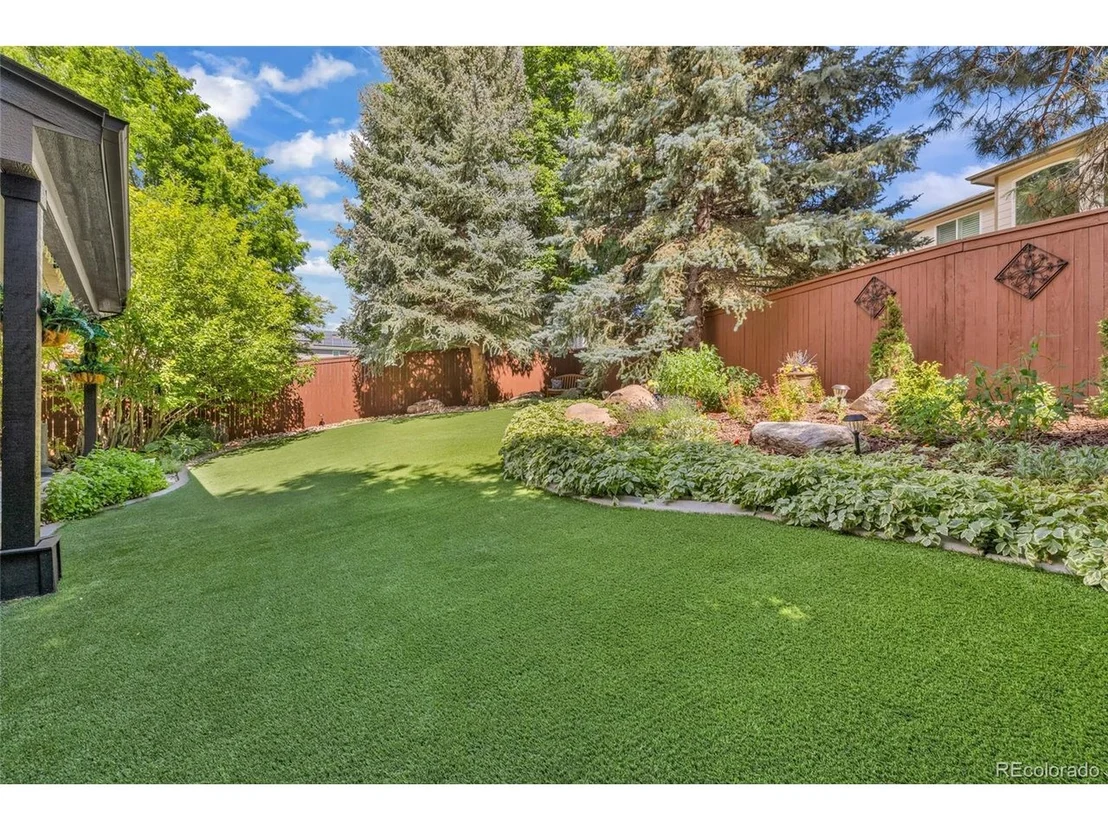 Photo of 9856 Glenstone Trl