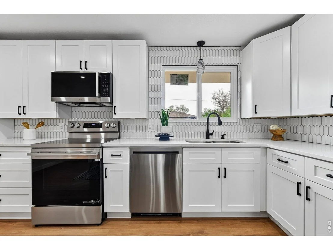 Photo of 367 Eastern Ave